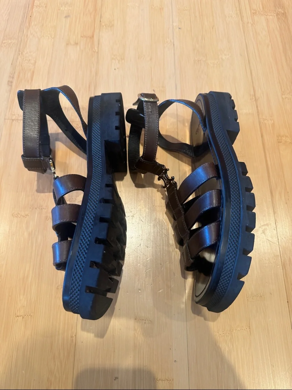 CELINE CLEA TRIOMPHE SANDAL IN CALFSKIN - VEGETAL TANNING - Picture 7 of 11